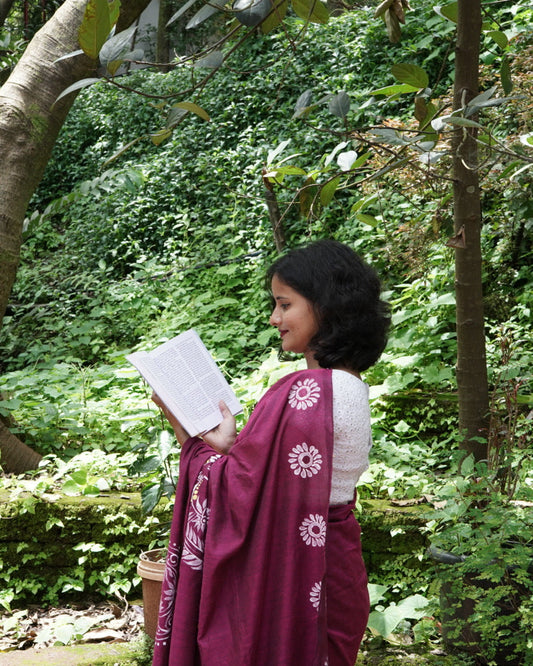Arnika- Handpainted Saree