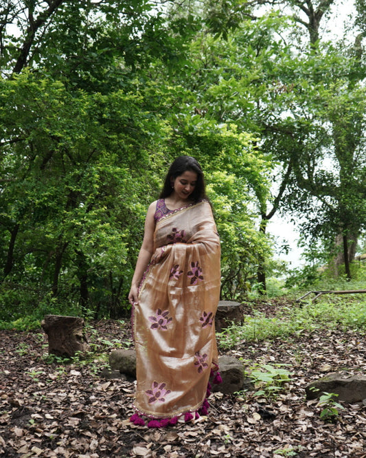 Avyaya- Handpainted Saree