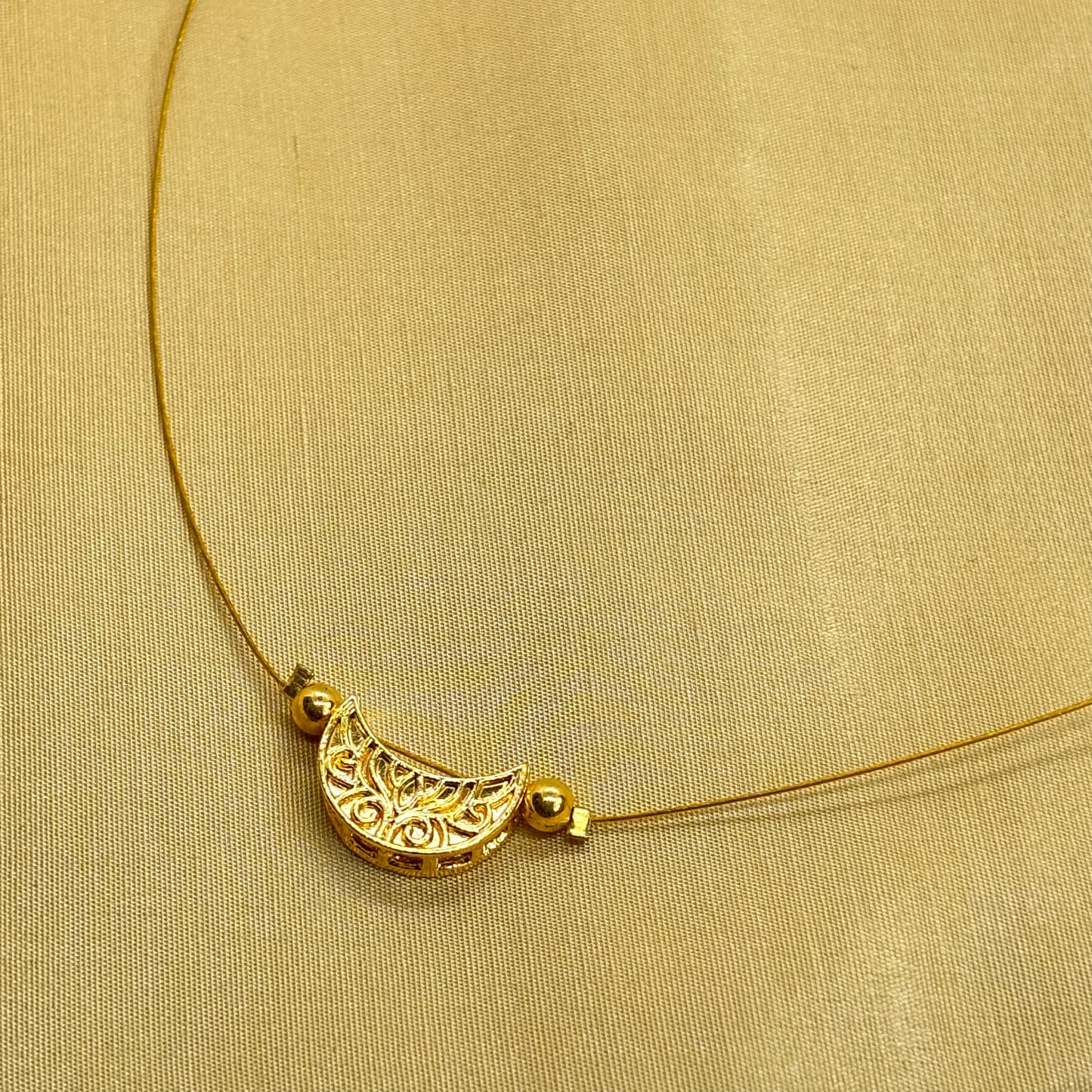 Invisible Necklace