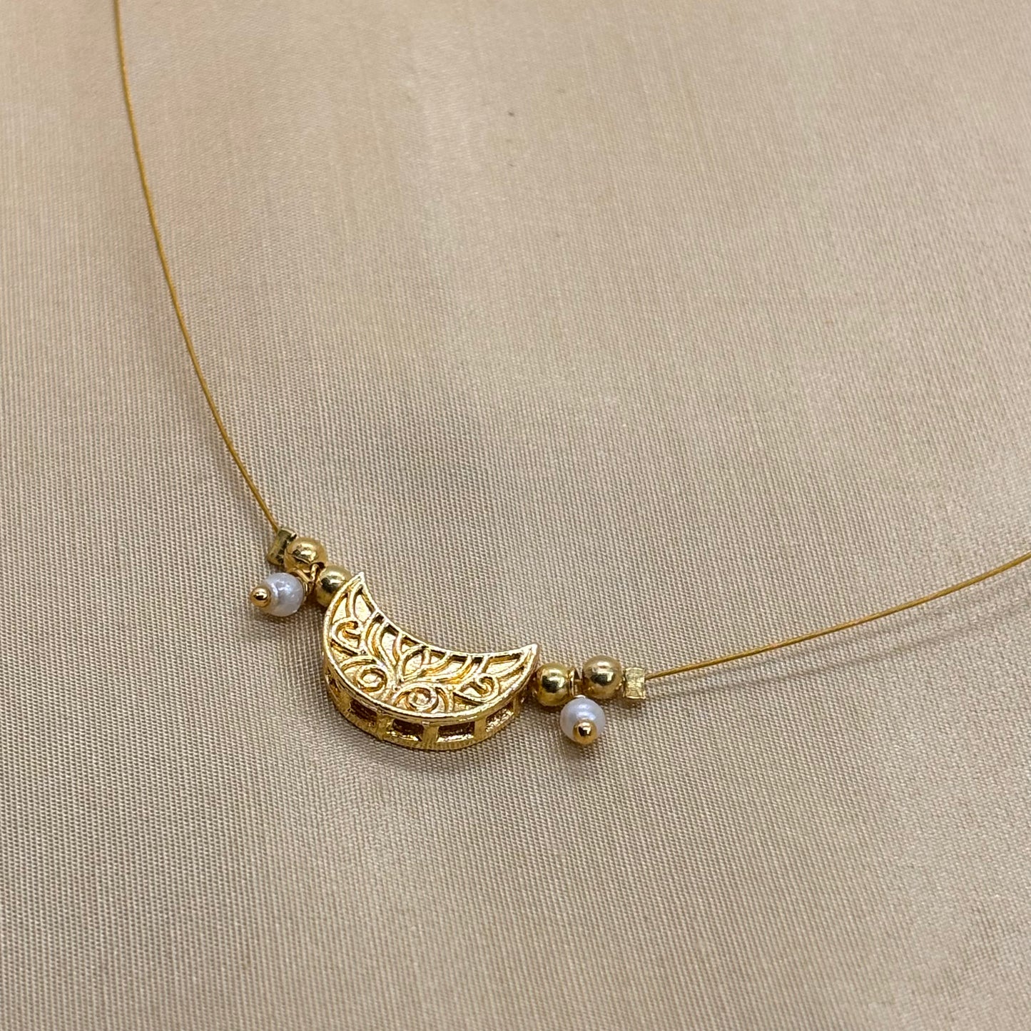 Invisible Necklace