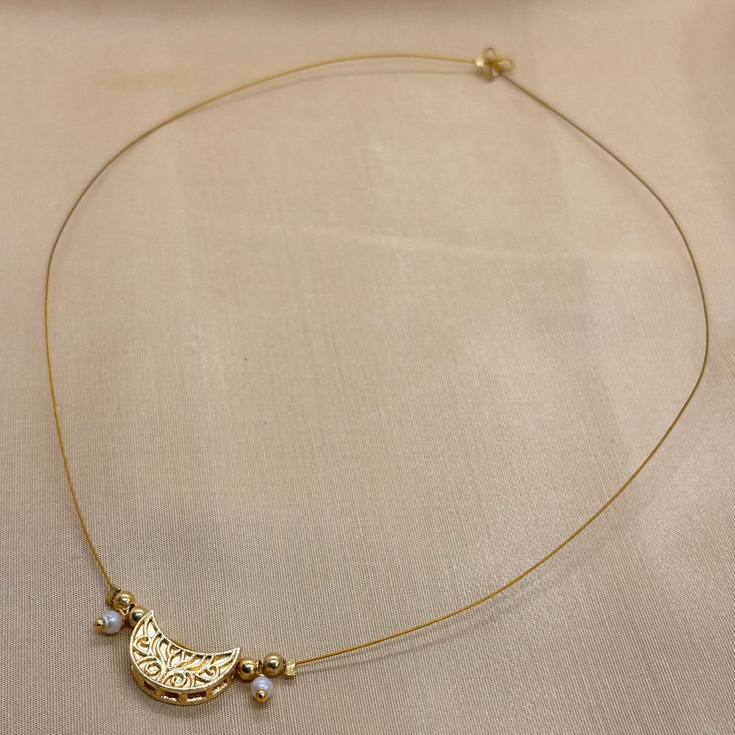 Invisible Necklace