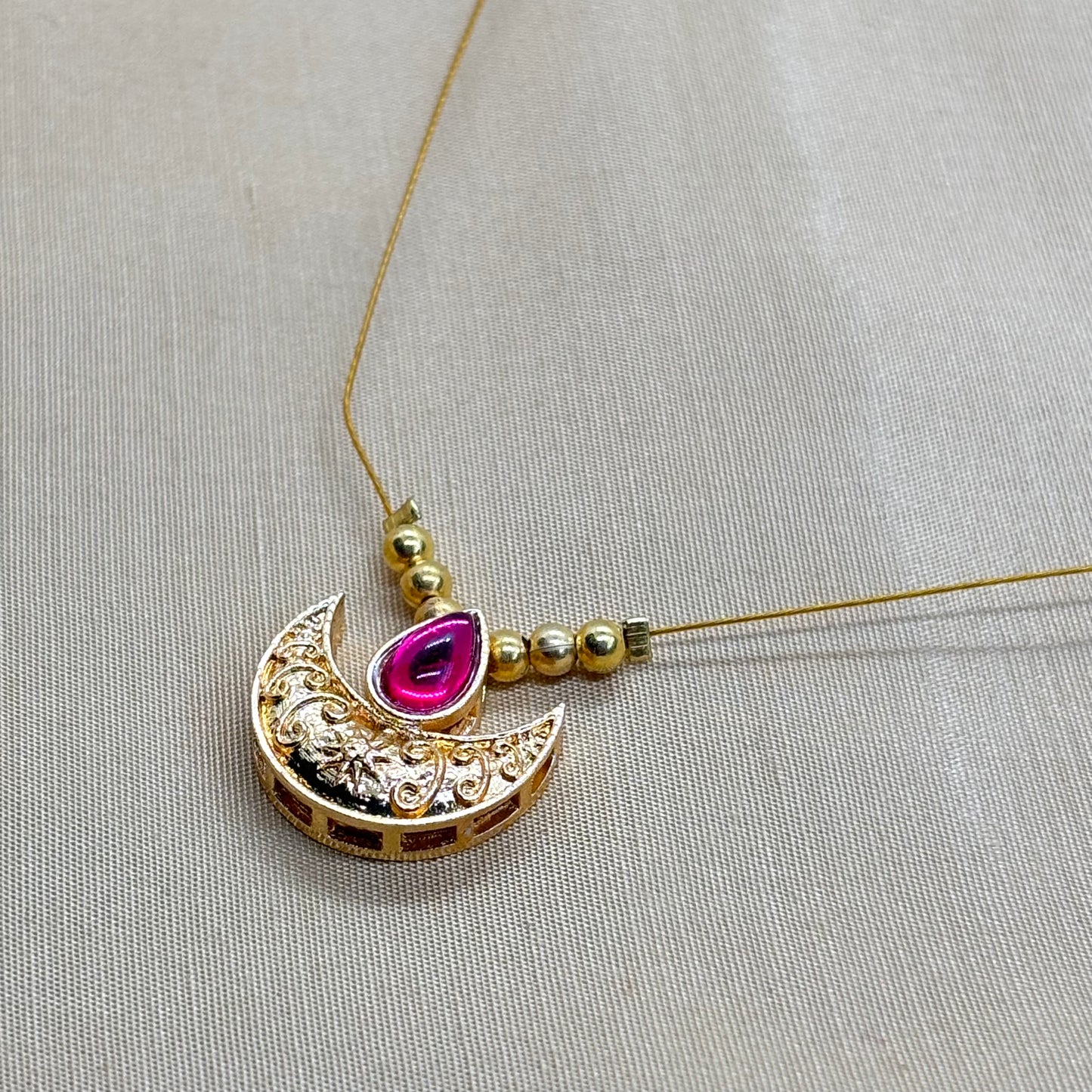 Invisible Necklace