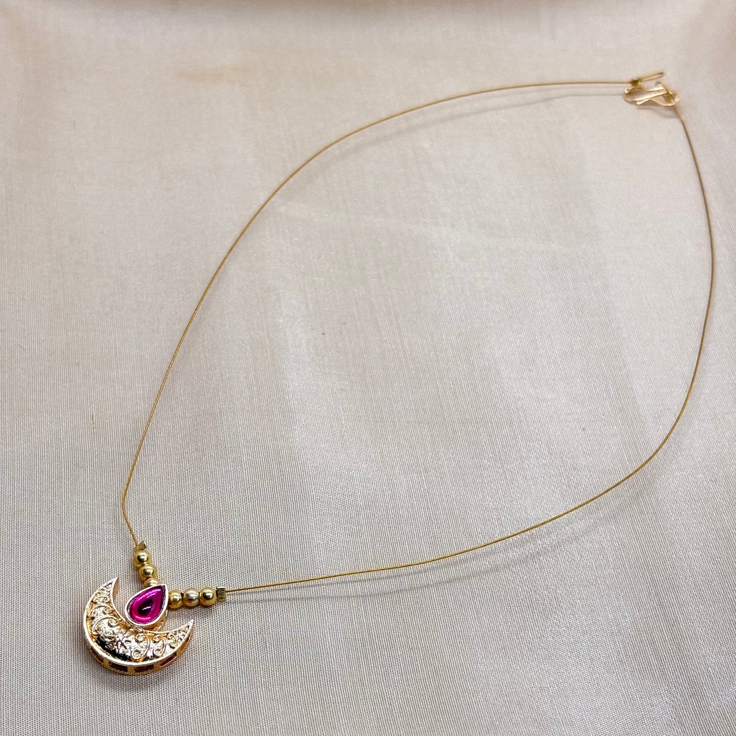 Invisible Necklace