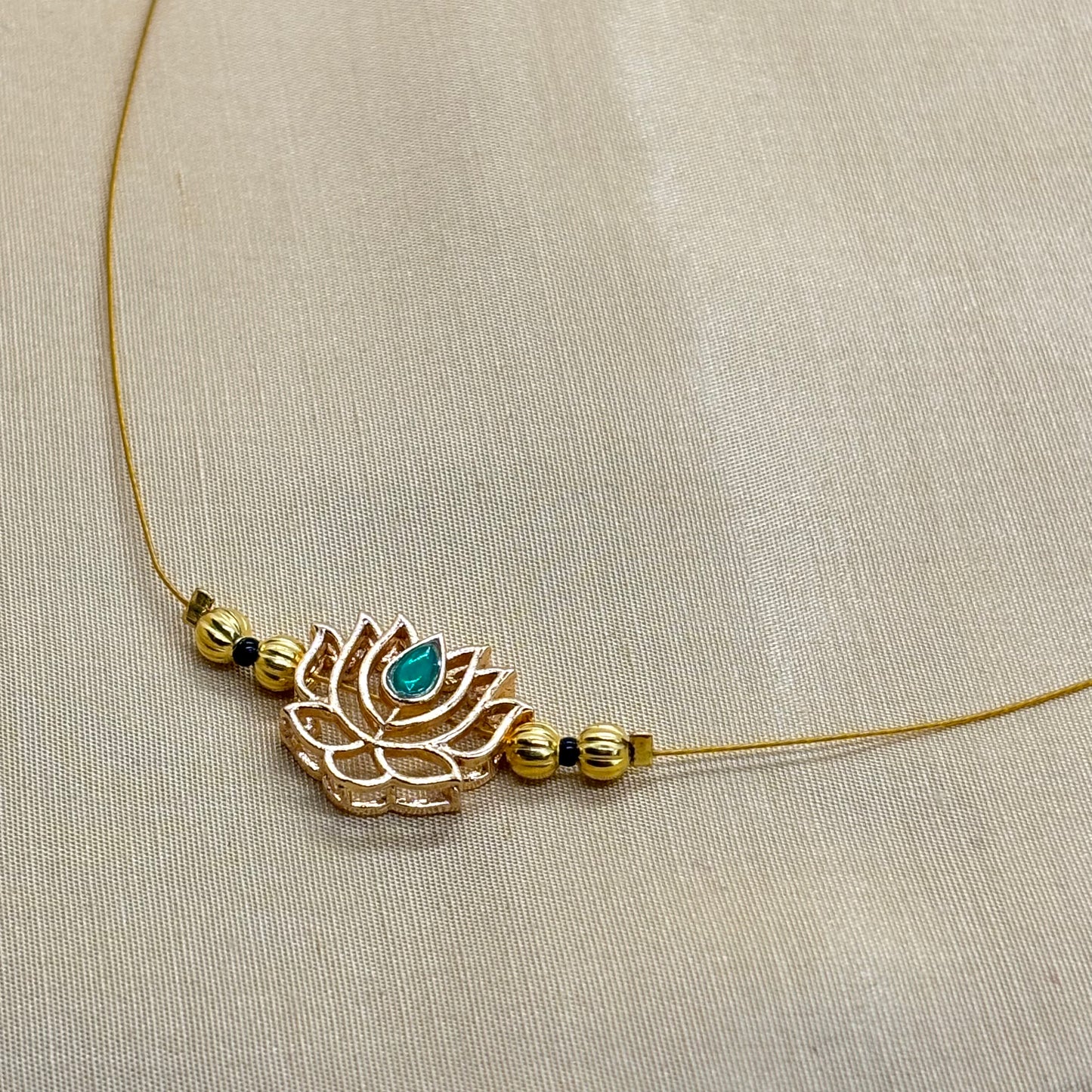 Invisible Necklace
