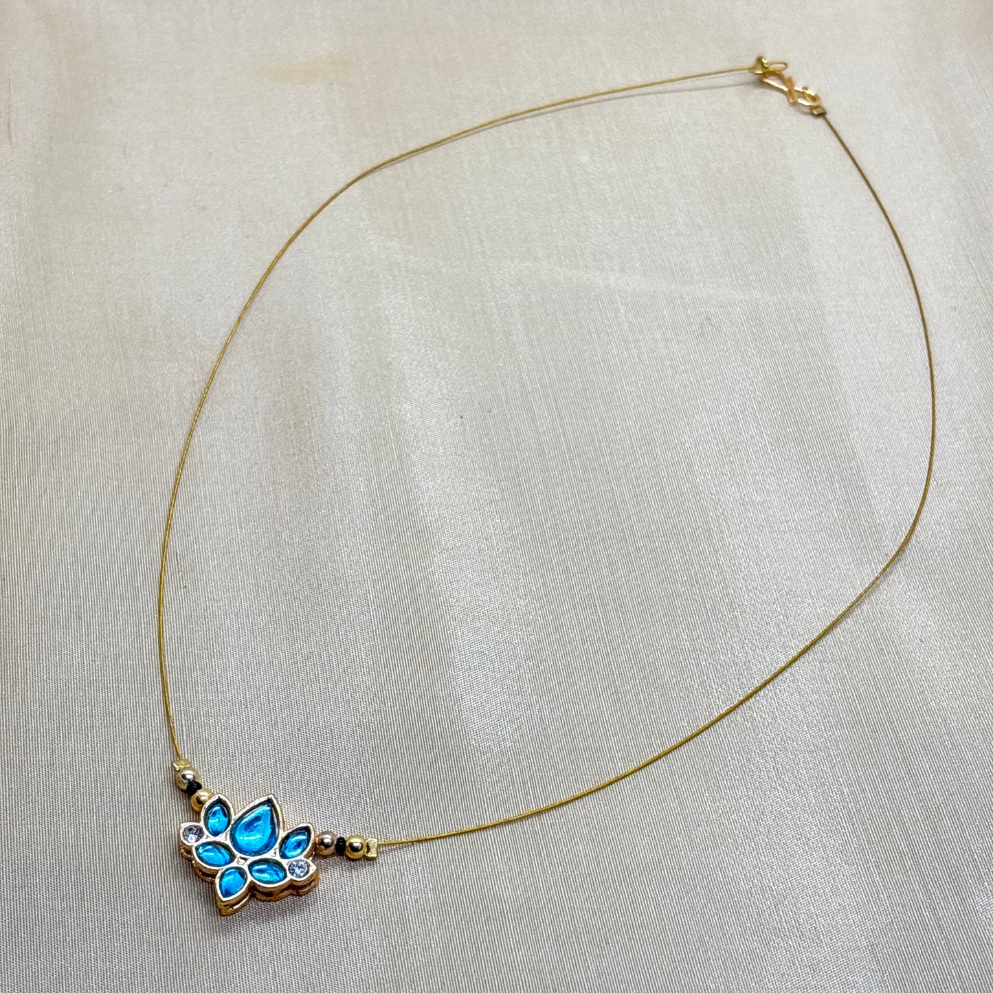 Invisible Necklace