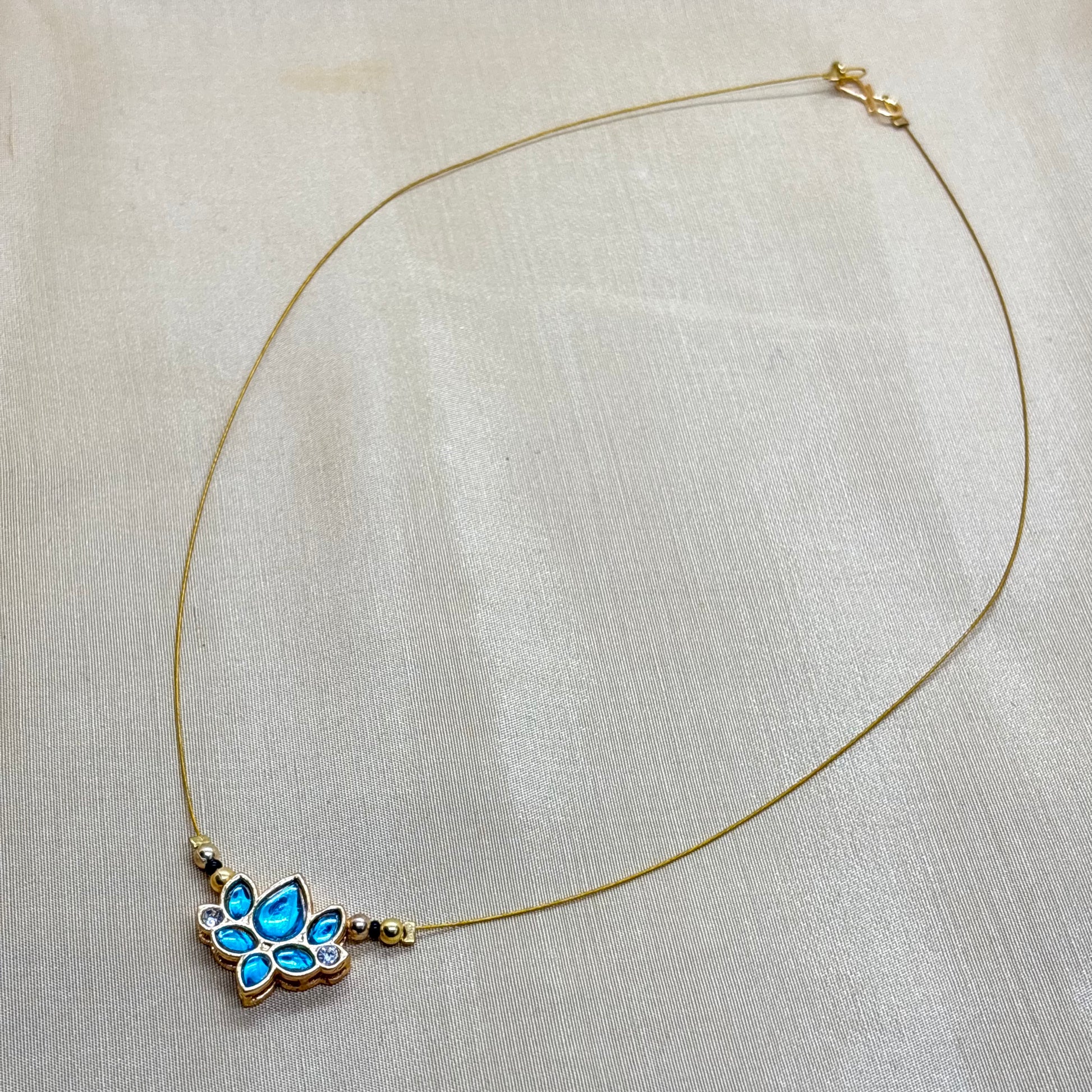 Invisible Necklace