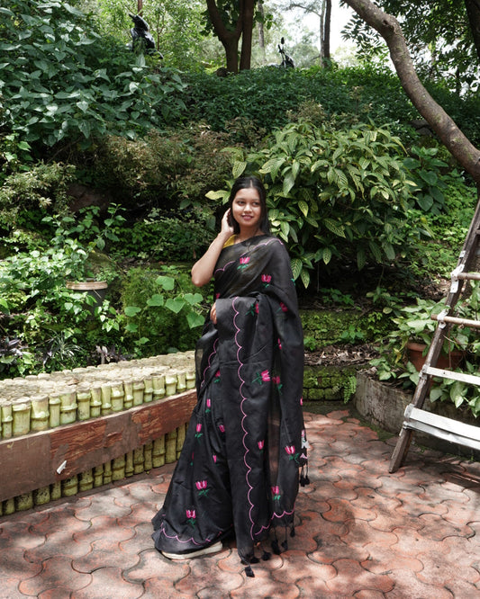Padmashri- Embroidery Saree