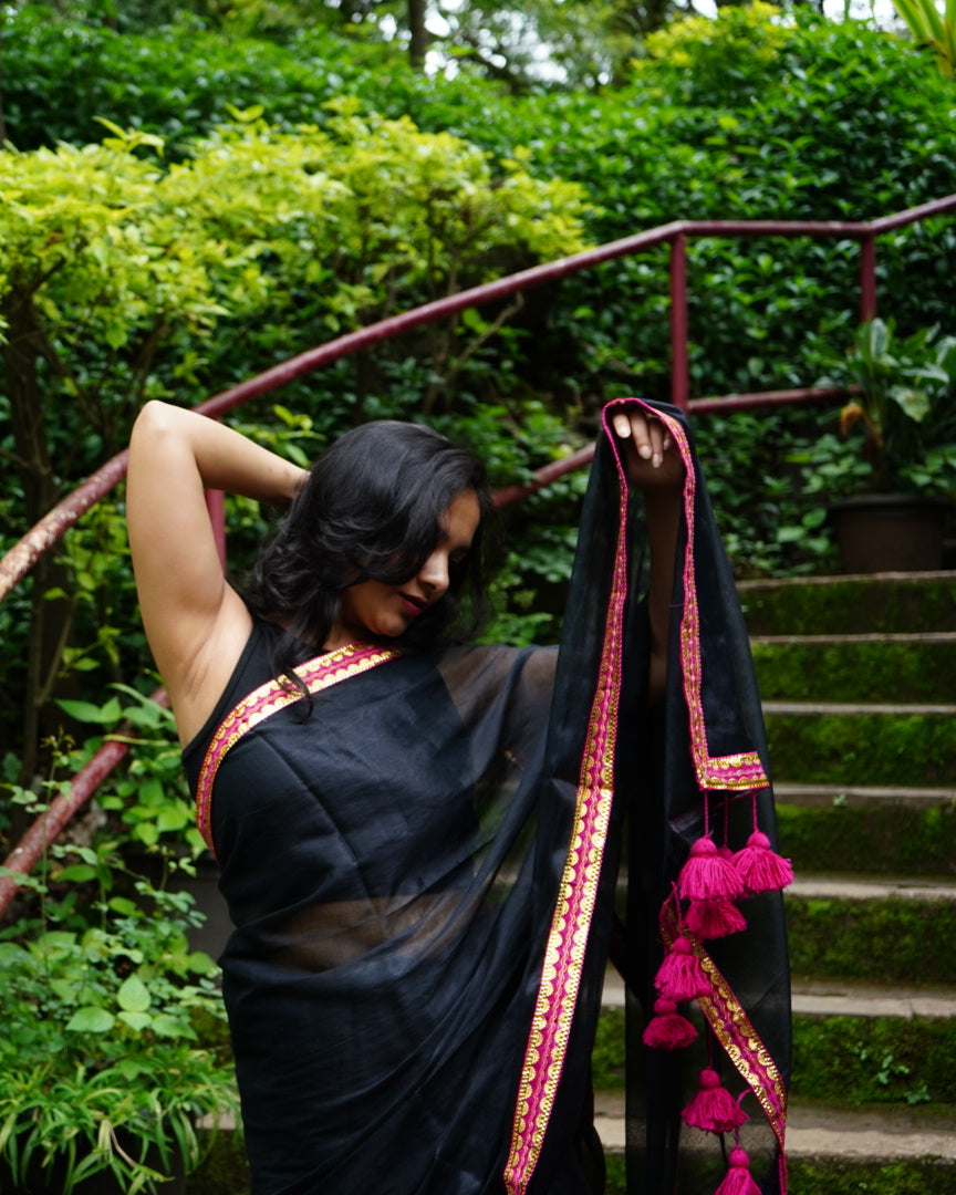 Ravya- Tissue Silk Saree