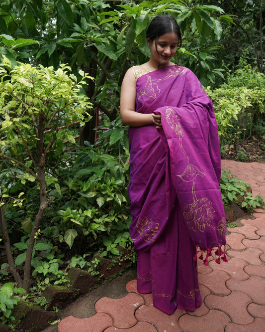 Ruhani- Handpainted Saree