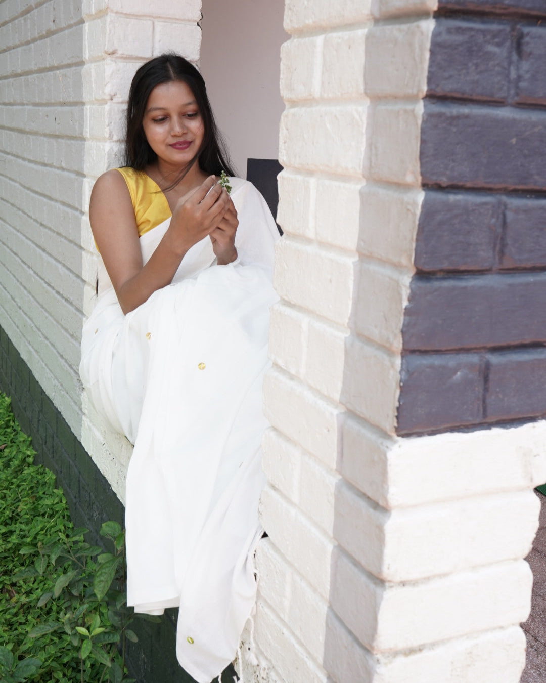 Shveta- Sequin Saree