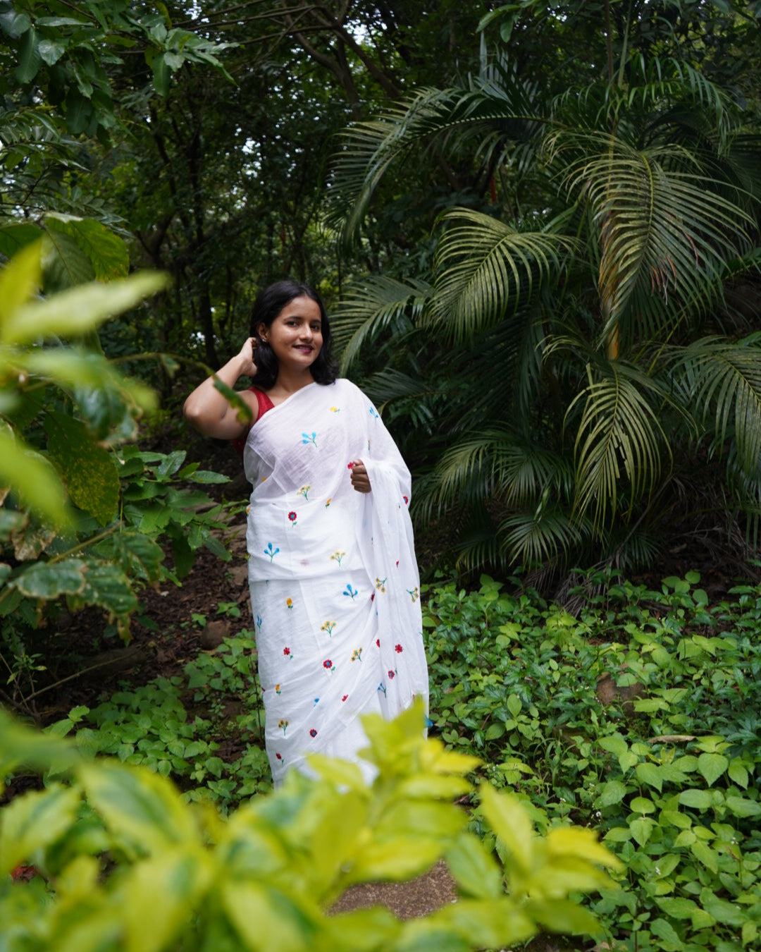Shvetra- Embroidery Saree