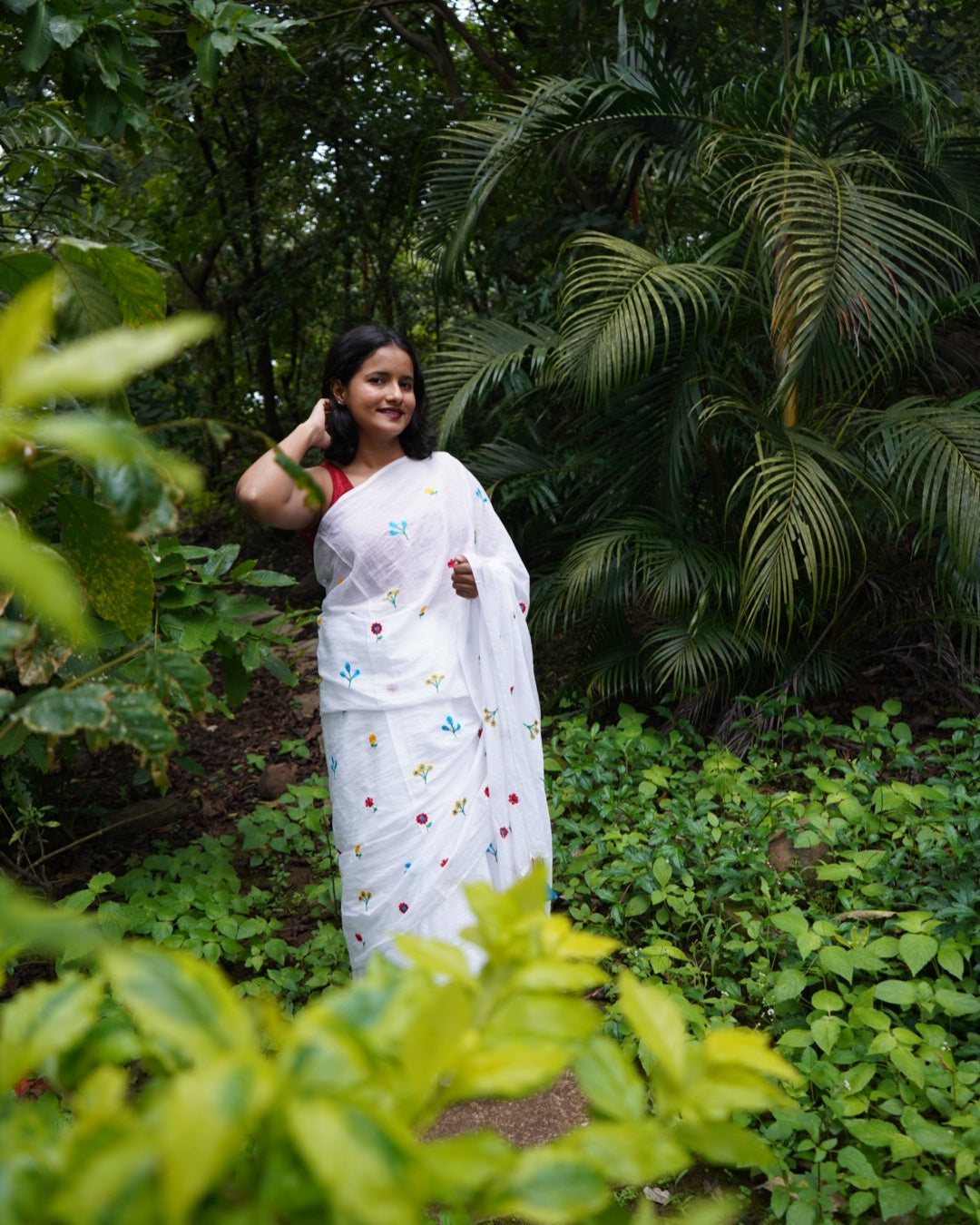 Shvetra- Embroidery Saree
