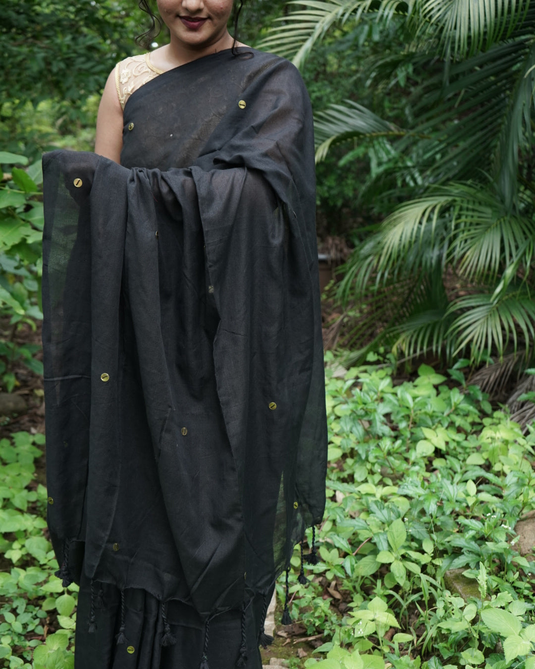 Tamasvi- Sequin Saree
