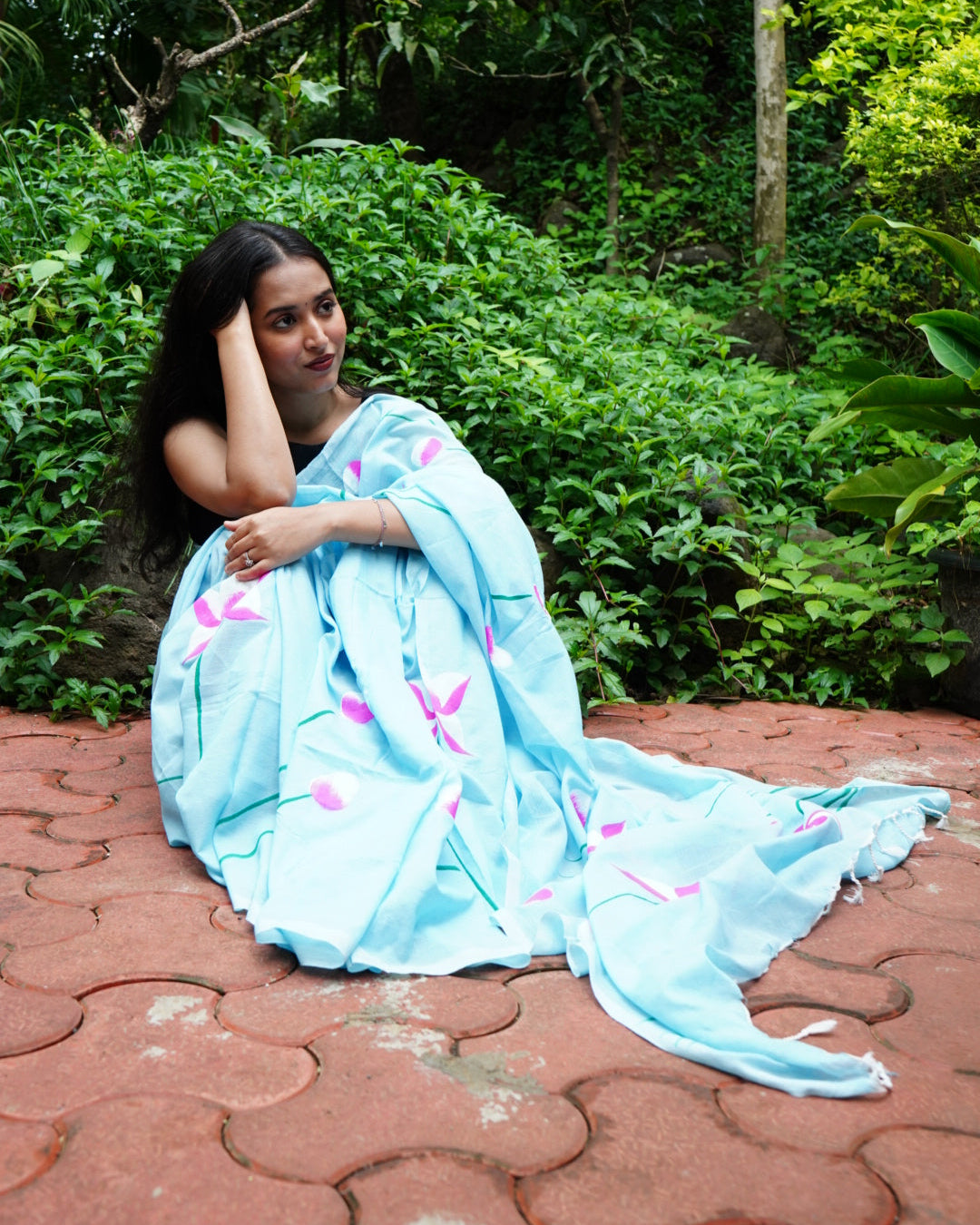Varnika- Handpainted Saree