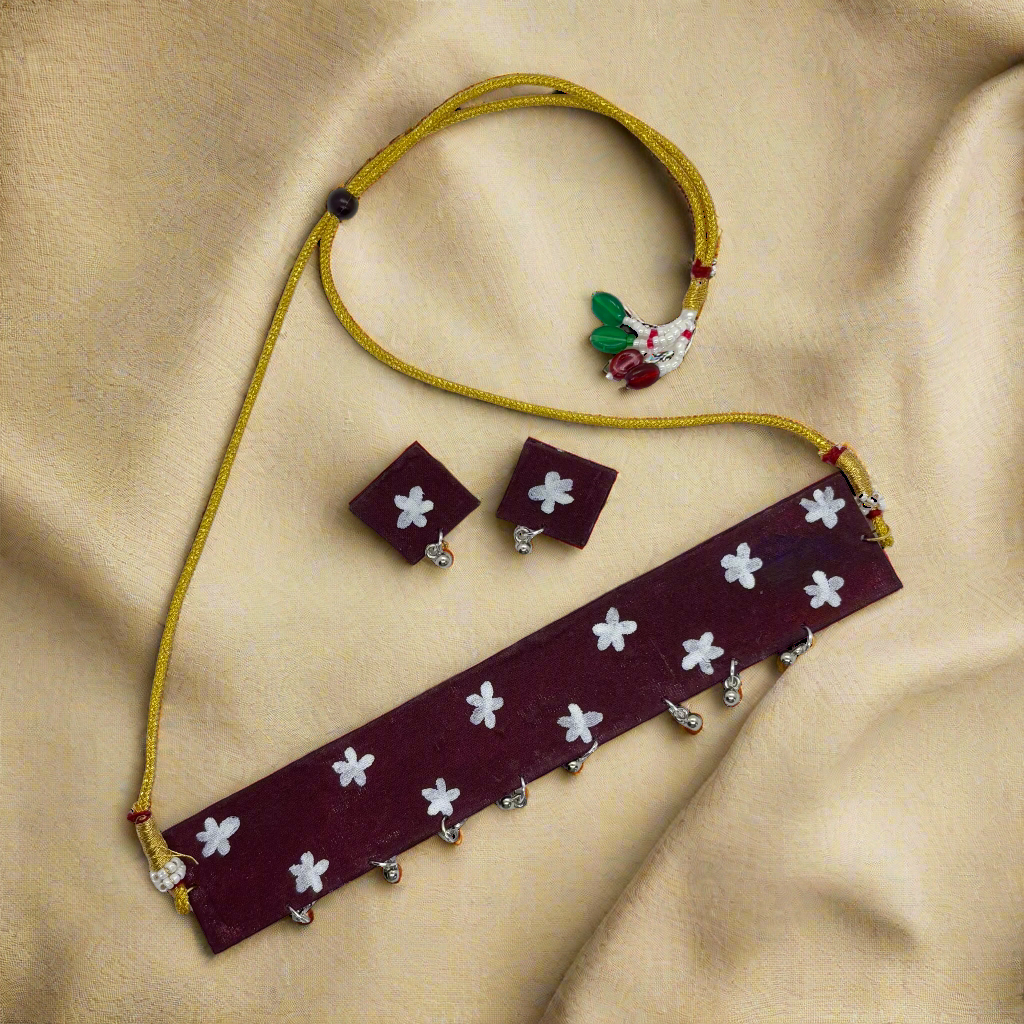Vrushali – Maroon Floral