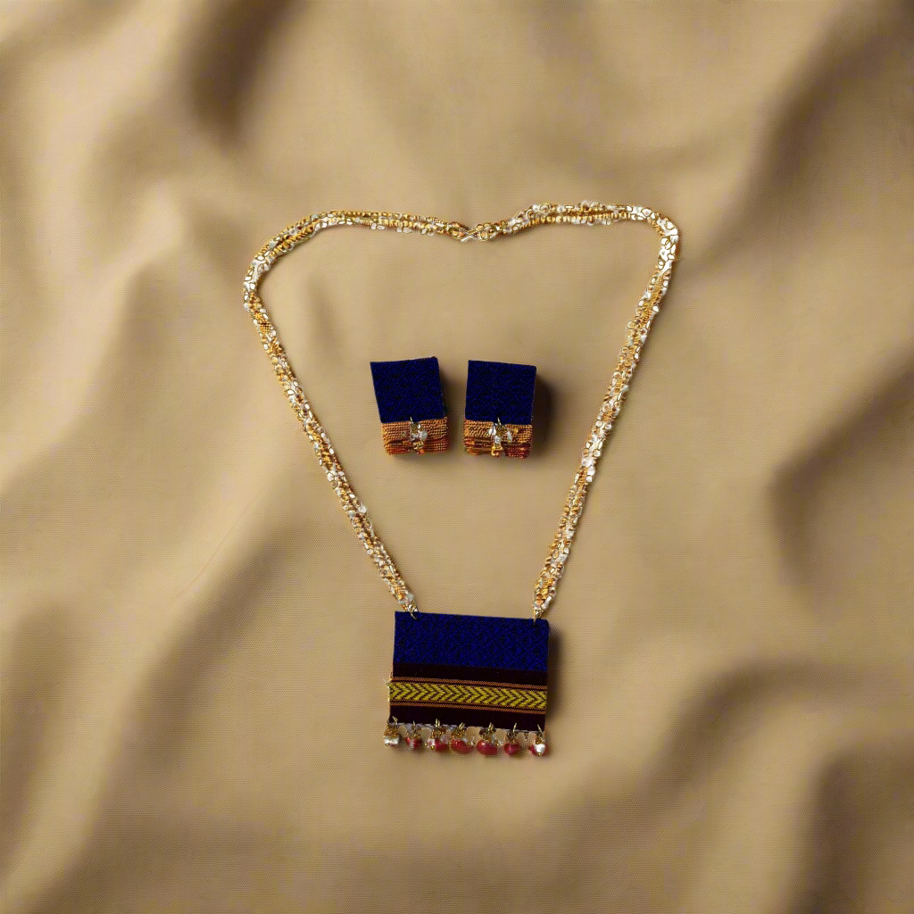 Charvi- Khan Fabric Jewellery Set