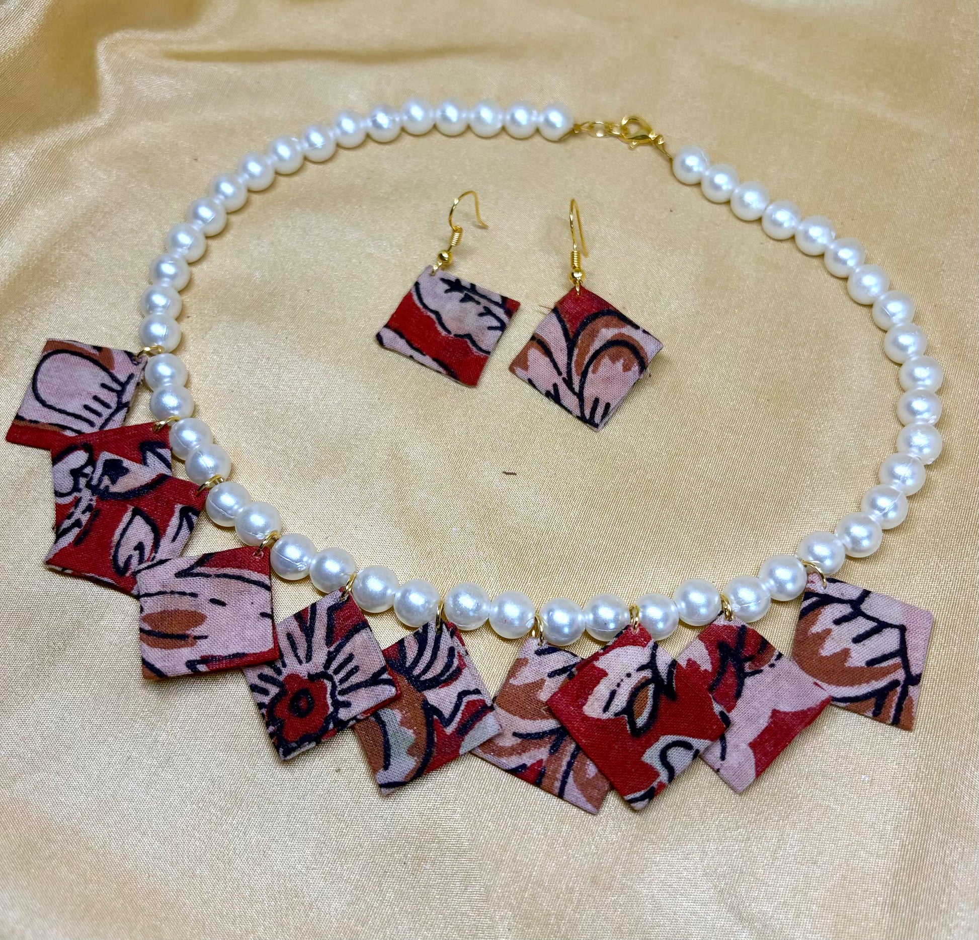 Rosewood Pearl Kalamkari Necklace Set