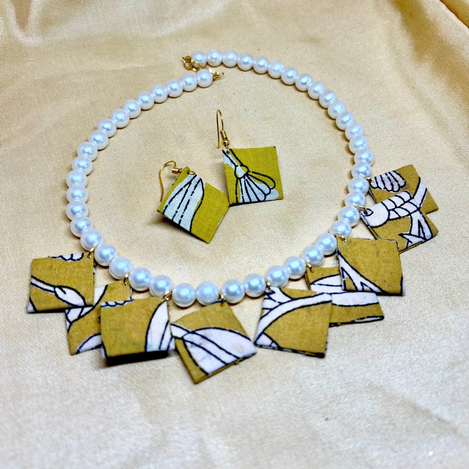 Sunshine Kalamkari Pearl Necklace Set