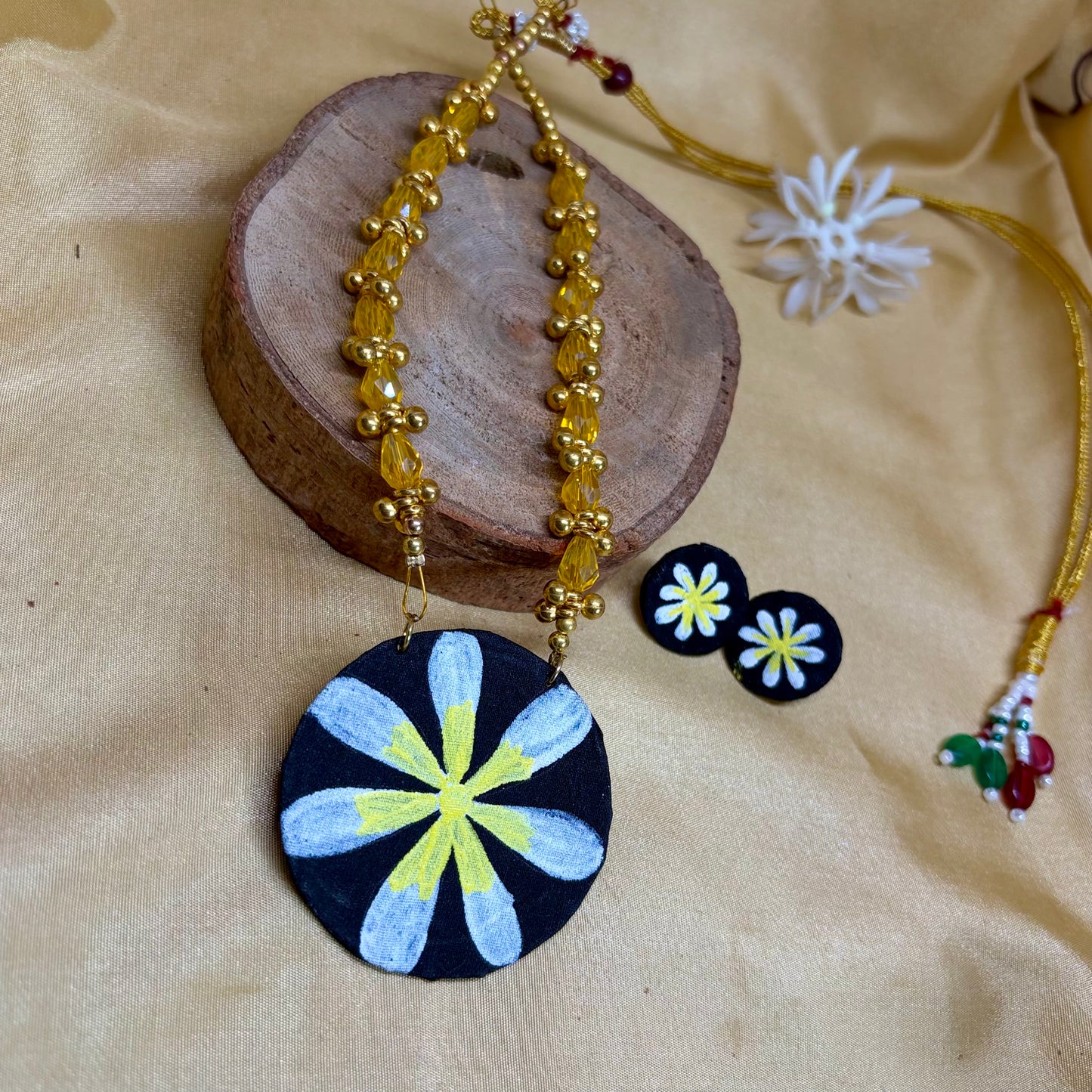 Sunflower Noir Hand-Painted Set