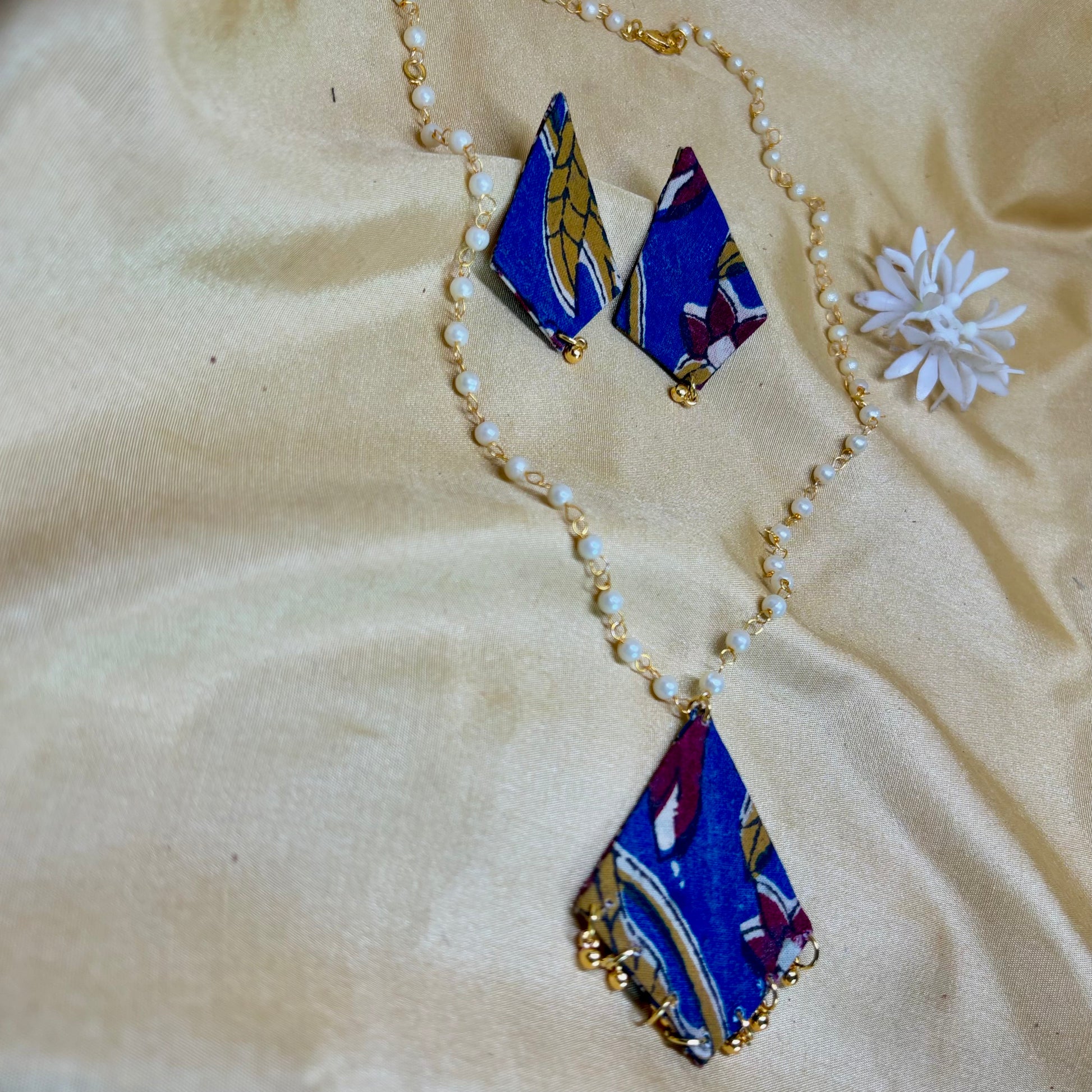 Blue Petal Kalamkari Set