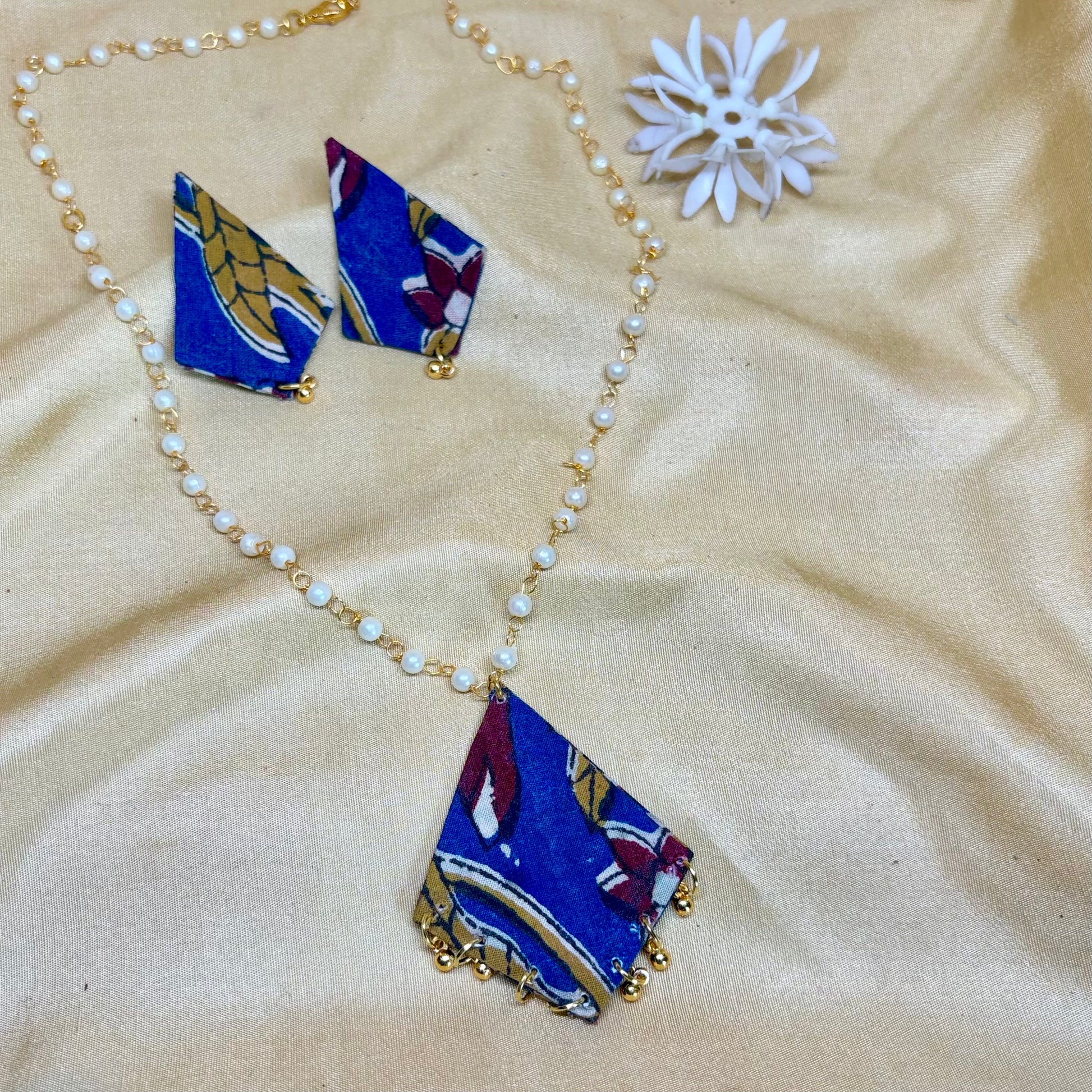 Blue Petal Kalamkari Set