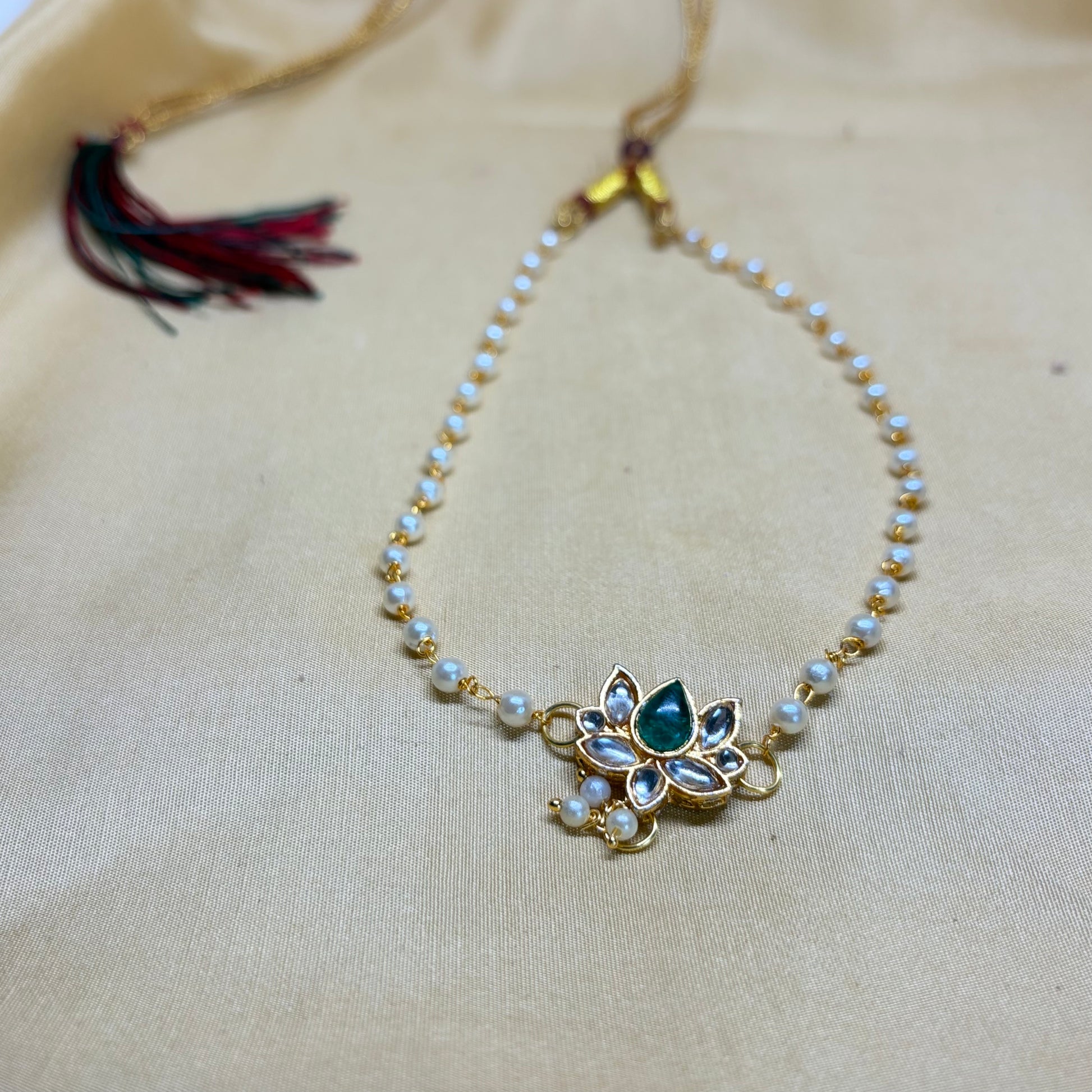 Emerald Lotus Pearl Choker