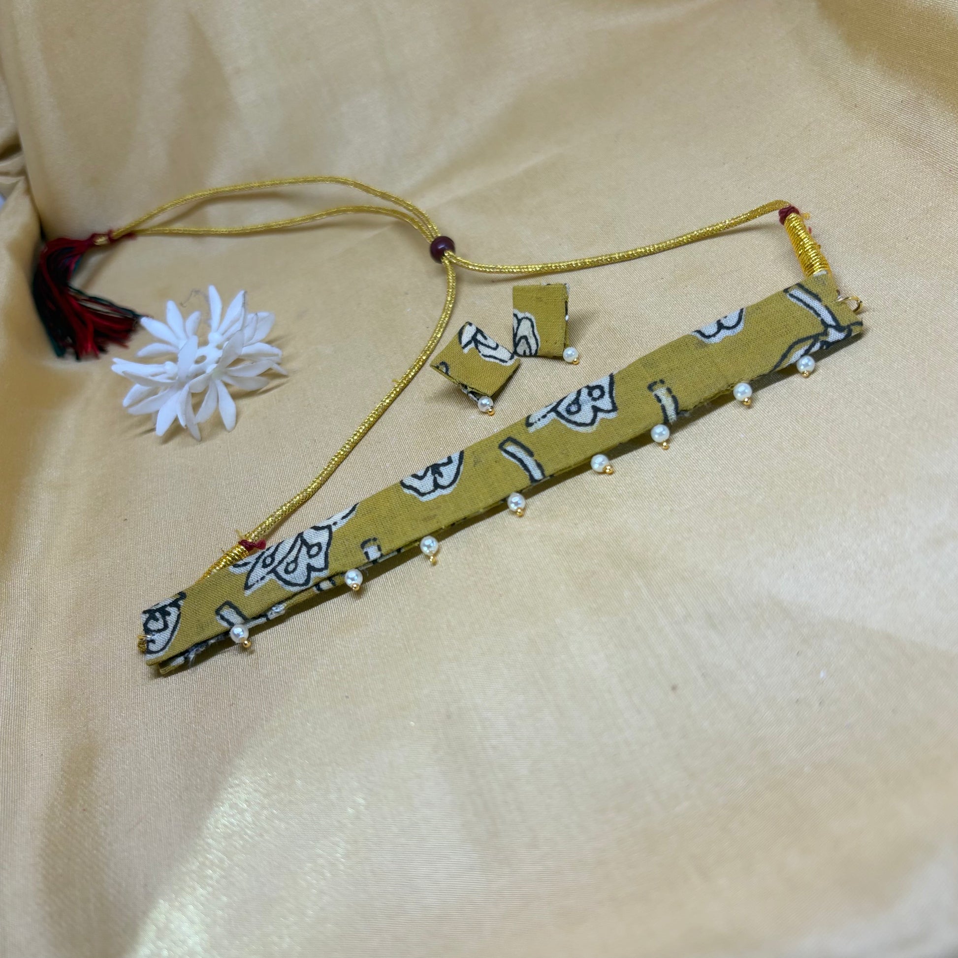 Olive Garden Kalamkari Choker Set