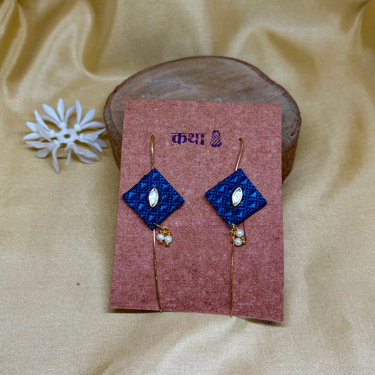Khun Blue Diamond Ear Cuff