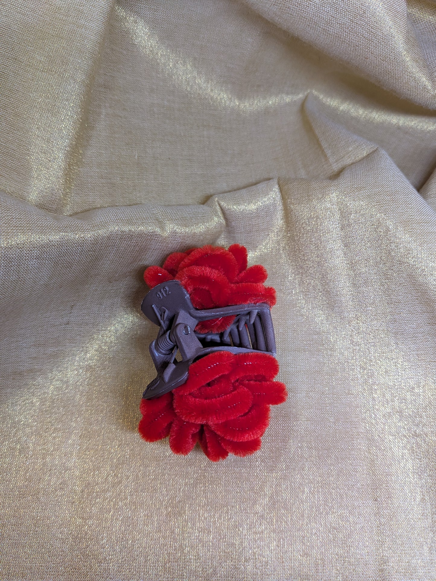 Handcrafted Floral Red Hair Clutch